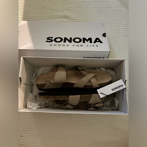 Womens Sonoma Sandals 35$ - Picture 2 of 3